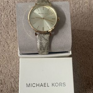 Michael Kors Womens watch